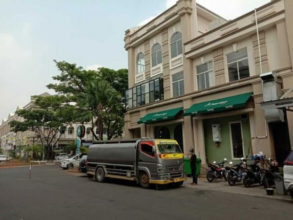 Pengisian air gedung